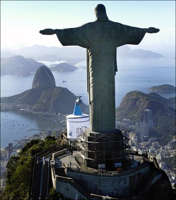 Christ Redeemer (1931) Rio de Janeiro, Brazil